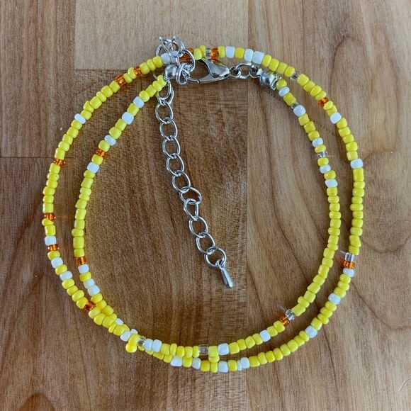 Yellow Seed Beads Necklace - Picture 1 of 2